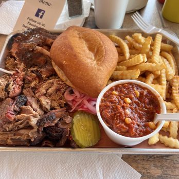 Jim's Smokin Que - Barbeque Near Me - Blairsville, Georgia