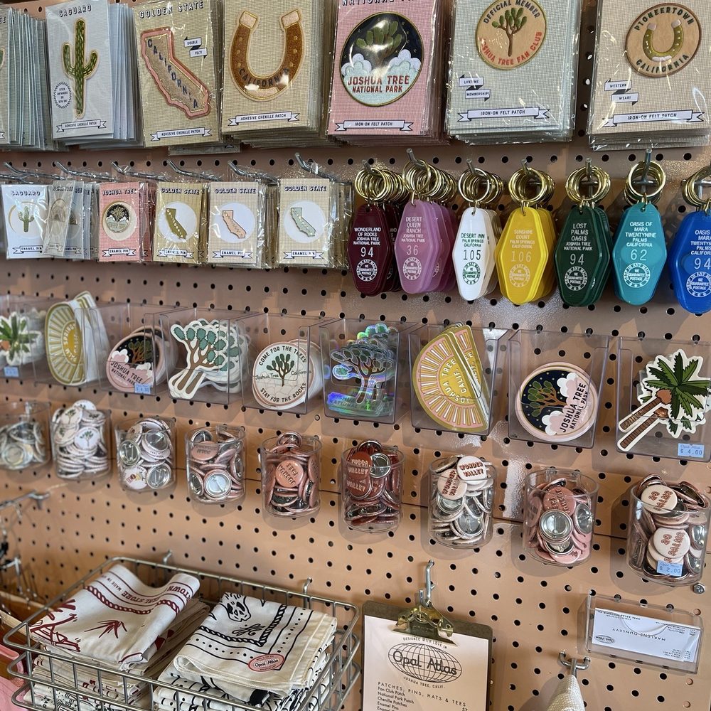 Mojave Flea Trading Post - Greater Palm Springs themed trinkets - Arts & Crafts Near Me - Palm Springs, California Mojave Flea Trading Post - Greater Palm Springs themed trinkets - Arts & Crafts Near Me - Palm Springs, California