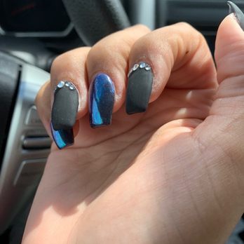 ProfessioNail - Does that look like I just left the shop?? Look at how dry the skin around the nails got :( - Nail Salons Near Me - San Diego, California ProfessioNail - Does that look like I just left the shop?? Look at how dry the skin around the nails got :( - Nail Salons Near Me - San Diego, California
