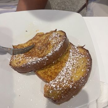 Serendipity Restaurant - Side of french toast - Sports Bars Near Me - Redondo Beach, California Serendipity Restaurant - Side of french toast - Sports Bars Near Me - Redondo Beach, California