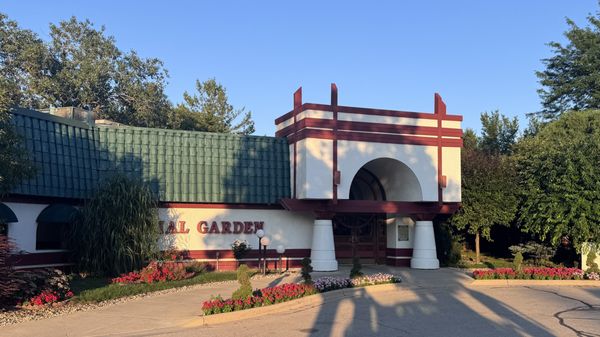 Imperial Garden Middleton by null