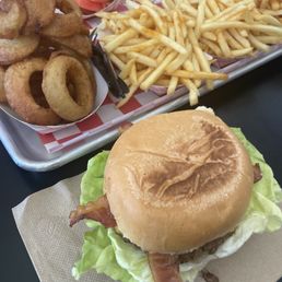 Bacon Cheeseburger, onion rings & fries Bacon Cheeseburger, onion rings & fries