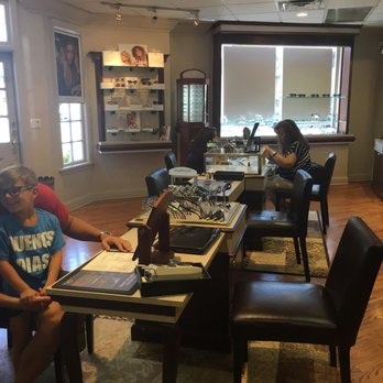 James Tracey Eye Care - Optometrists Near Me - Wyckoff, New Jersey