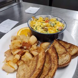 Shakers Diner