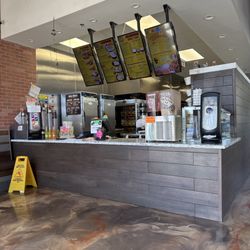 Cluck N Pollo - Front counter