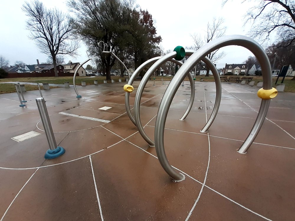 ALGONQUIN PARK Updated October 2024 1614 Cypress St, Louisville, Kentucky Parks Phone