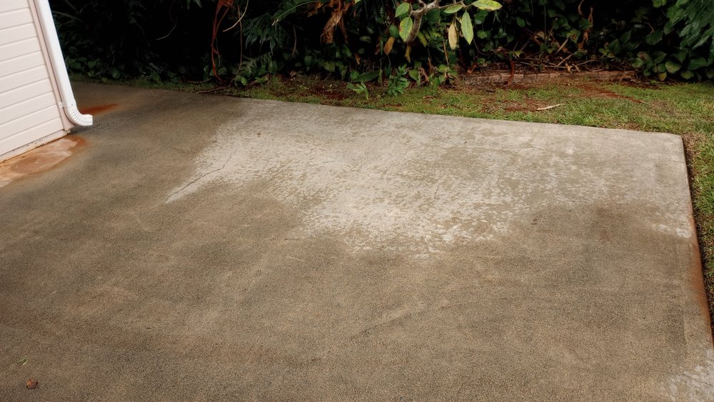 Slide of Papaya Powerwashing