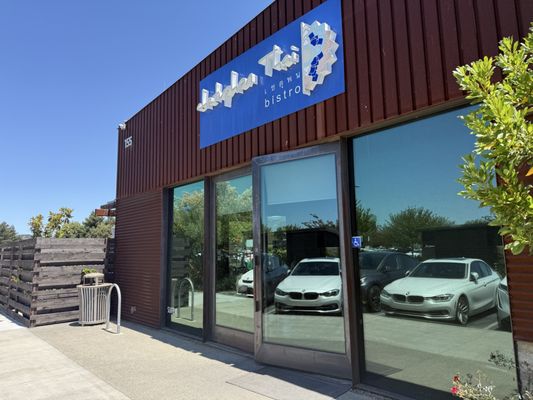 Chetuphon Thai by null