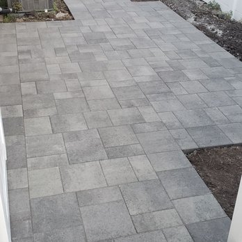 Quality Pavers - Side yard; Belgard Catalina Stone, Rio (grey) - Masonry/Concrete Near Me - Anaheim, California Quality Pavers - Side yard; Belgard Catalina Stone, Rio (grey) - Masonry/Concrete Near Me - Anaheim, California