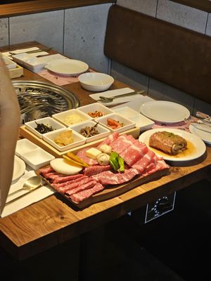 Seogwan by Yellowcow Kbbq 서관면옥 by null