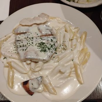 Campisi's Restaurant - Alfredo Penne Pasta plus Grilled Chicken - Italian Near Me - Fort Worth, Texas