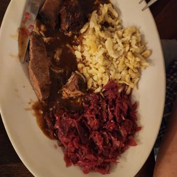 Ludwig's - Roast beef, spatzle, red cabbage - German Near Me - Leavenworth, Washington Ludwig's - Roast beef, spatzle, red cabbage - German Near Me - Leavenworth, Washington