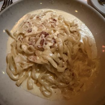Park Side Restaurant - Fettuccini Alfredo - Italian Near Me - Corona, New York Park Side Restaurant - Fettuccini Alfredo - Italian Near Me - Corona, New York