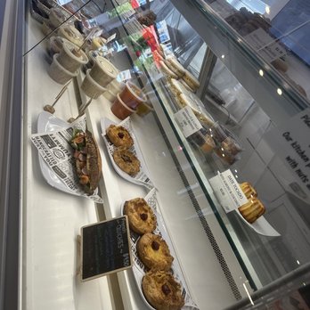 Eclairons - Desserts Near Me - Arlington, Virginia Eclairons - Desserts Near Me - Arlington, Virginia