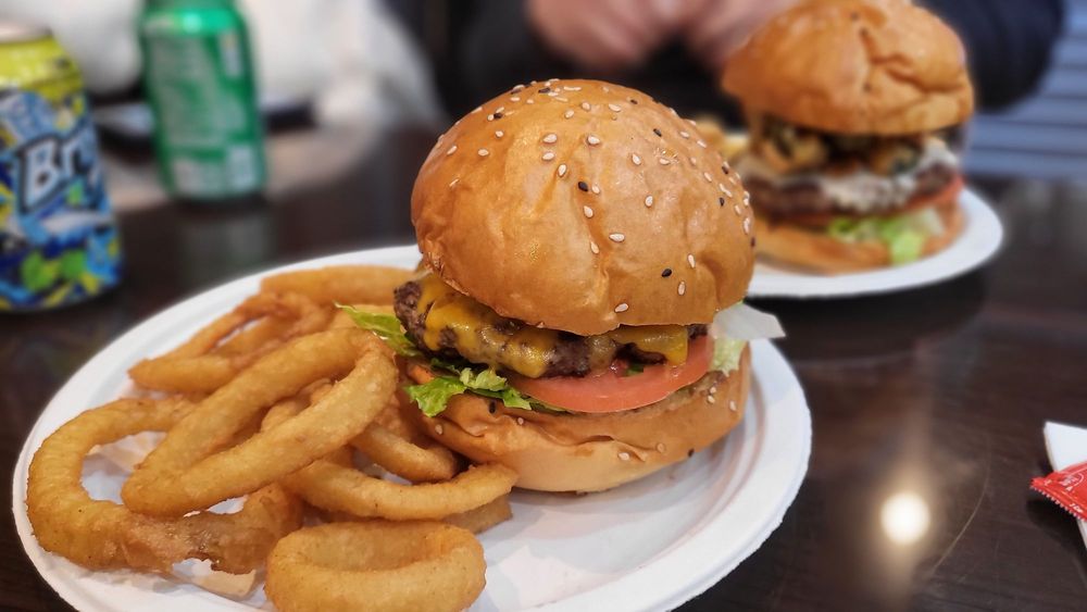 Nova Burger Grill and Cafe