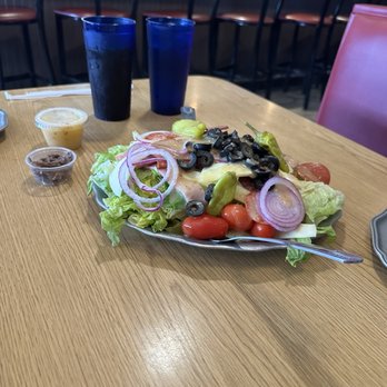 Guido's Italian Restaurant - Any pasta salad? - Pizza Near Me - Spring Hill, Florida