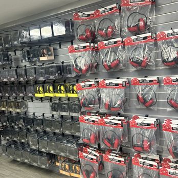 Florida Gun Center Indoor Shooting Range - Gun/Rifle Ranges Near Me - Hialeah, Florida Florida Gun Center Indoor Shooting Range - Gun/Rifle Ranges Near Me - Hialeah, Florida