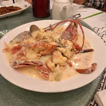 My Wonderful Kitchen - 4 lb. Lobster with Butter Cream and White Wine - Chinese Near Me - Richmond Hill, Ontario My Wonderful Kitchen - 4 lb. Lobster with Butter Cream and White Wine - Chinese Near Me - Richmond Hill, Ontario