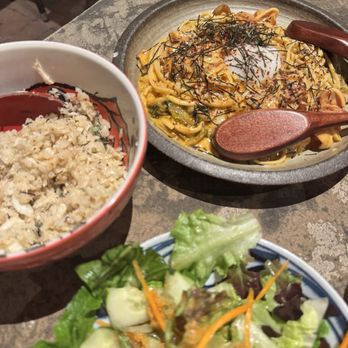 Dragonfly Robata Grill & Sushi - Ginger salad, garlic crab rice, Kimchi Pasta - Sushi Bars Near Me - Orlando, Florida Dragonfly Robata Grill & Sushi - Ginger salad, garlic crab rice, Kimchi Pasta - Sushi Bars Near Me - Orlando, Florida