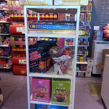 IT'SUGAR - Candy Stores Near Me - San Francisco, California IT'SUGAR - Candy Stores Near Me - San Francisco, California