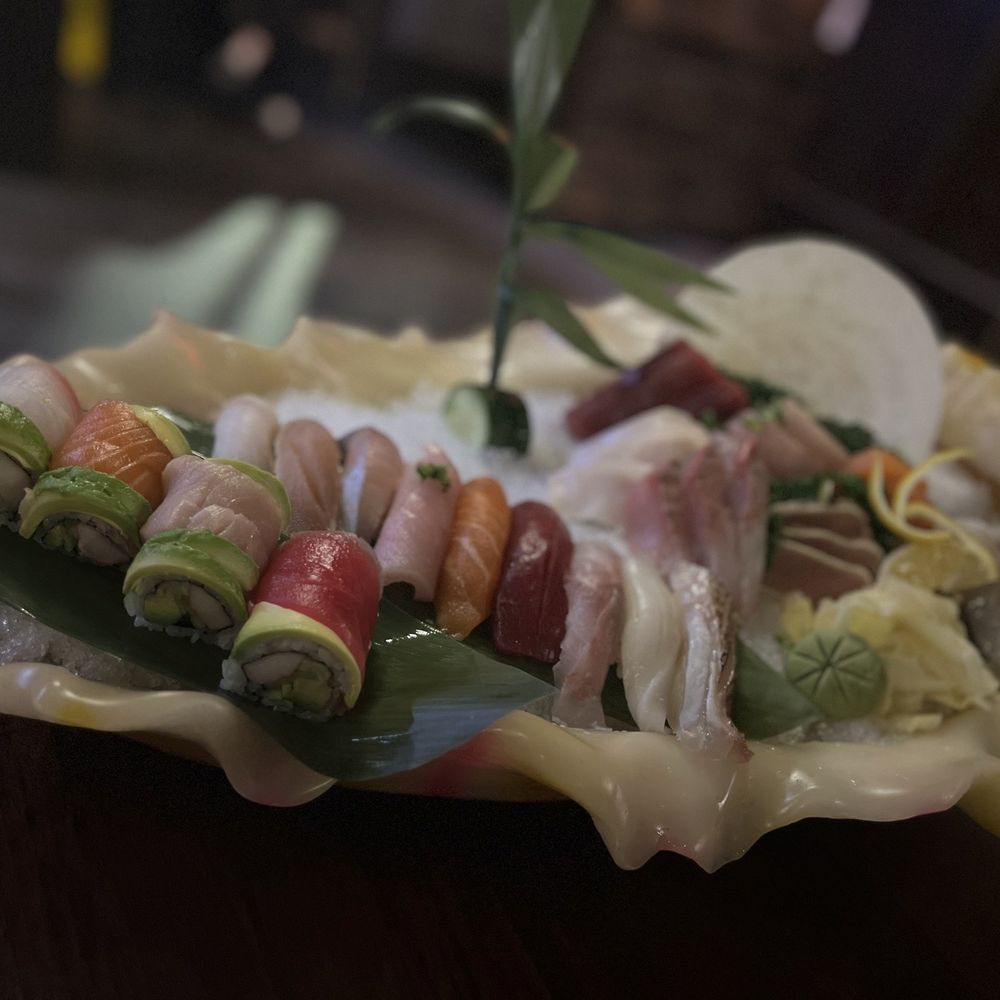 Sushi & Sashimi For 2 Sushi & Sashimi For 2