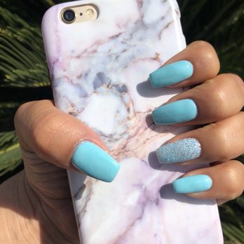 Lacquer Nails & Spa - Nail Salons Near Me - Corona, California