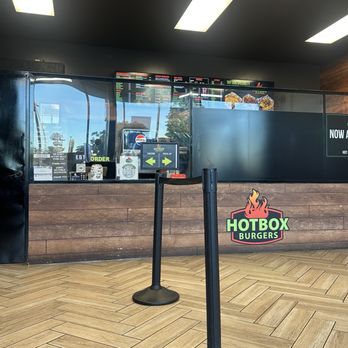 HotBox Burgers - Front entrance and pickup/order counter - Burgers Near Me - Los Angeles, California HotBox Burgers - Front entrance and pickup/order counter - Burgers Near Me - Los Angeles, California