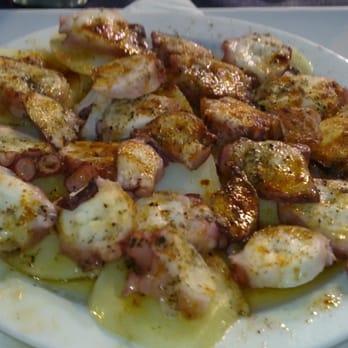 L'Ancora - Mediterranean Near Me - Cambrils, T