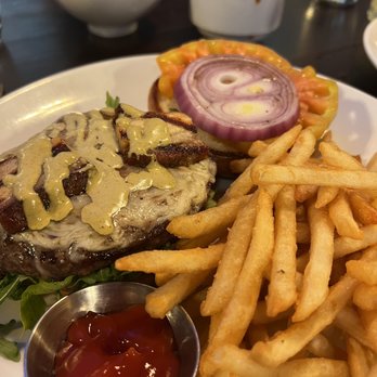 La Condesa Eatery - Deviled burger with ghost pepper chee - Salad Near Me - Reno, Nevada