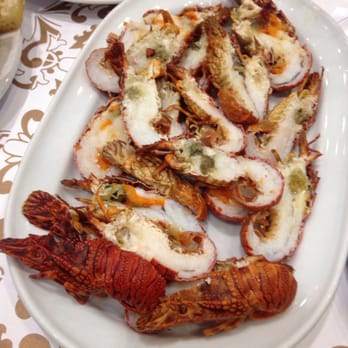 Cervejaria Ramiro - locust lobsters (like 80 or 90 eur / kg!) tasted like sweet mini Maine lobsters, and extremely clean - Seafood Near Me - Lisbon, 11