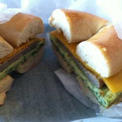 Spinach cheddar cheese omelet with turkey sausage