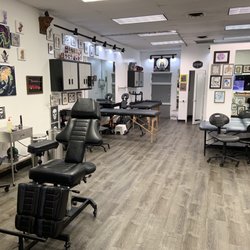 The Edge Tattoo - Tattoo area just before the day gets going