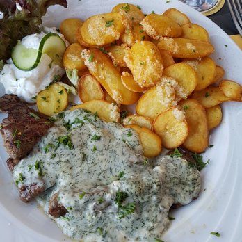 Akropolis - Super Essen. - Mediterranean Near Me - Lichtenberg, SN