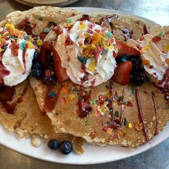 Mom's Kitchen & Bar - Bedrock Pancakes - Bars Near Me - Astoria, New York Mom's Kitchen & Bar - Bedrock Pancakes - Bars Near Me - Astoria, New York