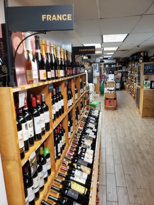 Delancey Wine by null