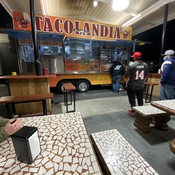 Tacolandia - Seating area - Food Trucks Near Me - Clovis, California Tacolandia - Seating area - Food Trucks Near Me - Clovis, California