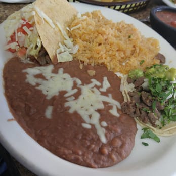 El Cantarito - 2 taco combo plate - Mexican Near Me - Placentia, California El Cantarito - 2 taco combo plate - Mexican Near Me - Placentia, California