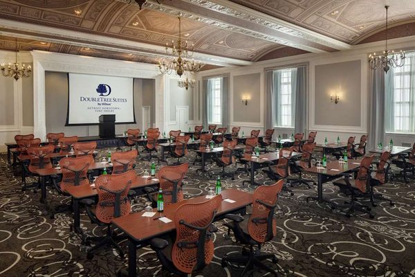 DoubleTree Suites by Hilton Hotel Detroit Downtown - Fort Shelby by null