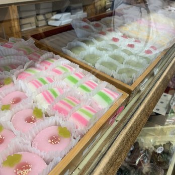 Fugetsu-Do - Candy Stores Near Me - Los Angeles, California Fugetsu-Do - Candy Stores Near Me - Los Angeles, California