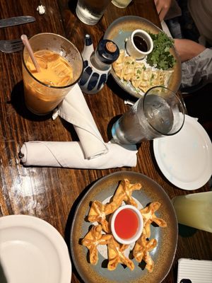 Moon Thai & Japanese by null