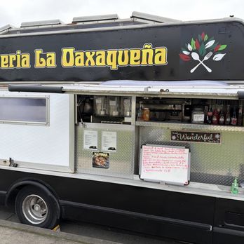 Taqueria la Oaxaqueña - Picture of the food truck - Food Trucks Near Me