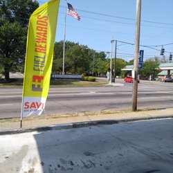 Shell - #fuelrewards sign #shell #yelpcincy @yelpcincy #gasstations #fridayfillup