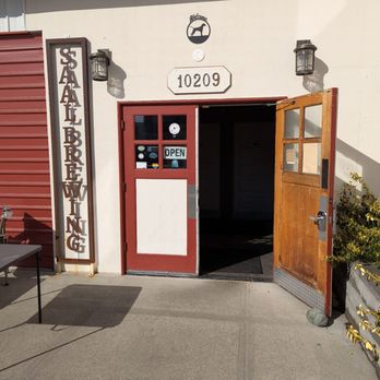 SAAL Brewing - Brewpubs Near Me - Stanwood, Washington SAAL Brewing - Brewpubs Near Me - Stanwood, Washington