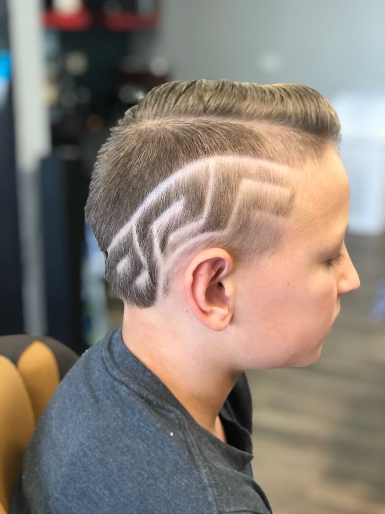 KINGSMEN HAIRCUTS FOR MEN - 21 Photos & 14 Reviews - 17862 Cottonwood
