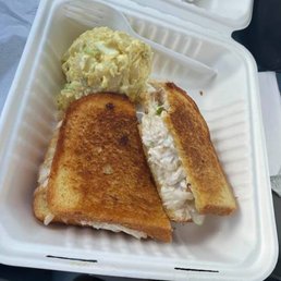 Crab melt with homemade potato salad Crab melt with homemade potato salad