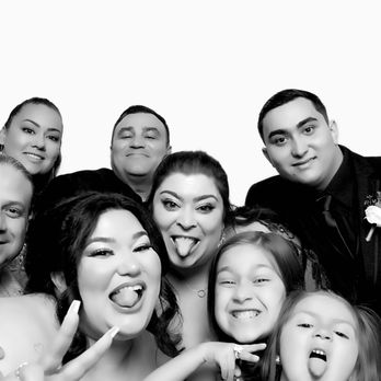 EnVee Photo Booth - Photo Booth Rentals Near Me EnVee Photo Booth - Photo Booth Rentals Near Me