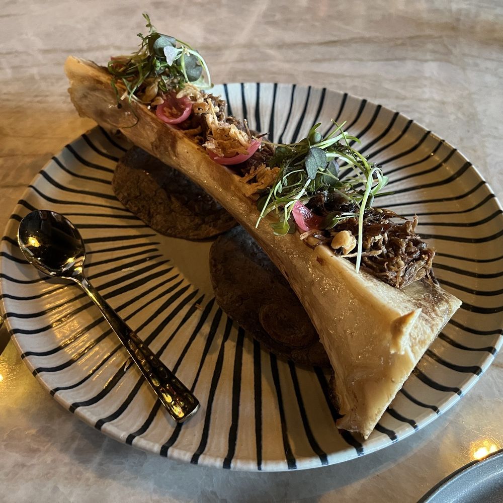 Mirra - Roasted bone marrow with masala short rib (excellent presentation) - Mexican Near Me - Chicago, Illinois Mirra - Roasted bone marrow with masala short rib (excellent presentation) - Mexican Near Me - Chicago, Illinois