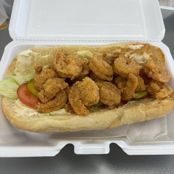 Trap Seafood & Wing Spot - Shrimp po boy - Seafood Near Me - Houma, Louisiana Trap Seafood & Wing Spot - Shrimp po boy - Seafood Near Me - Houma, Louisiana