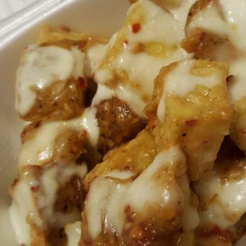 Shawarma Xpress - Side garlic potatoes - Halal Near Me - Brampton, Ontario