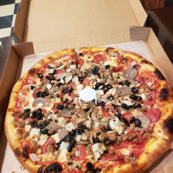 Fratelli's Pizza and Cafe - 16 " Fratelli's Special (their take on works or supreme ) - Pizza Near Me - Wesley Chapel, Florida Fratelli's Pizza and Cafe - 16 " Fratelli's Special (their take on works or supreme ) - Pizza Near Me - Wesley Chapel, Florida